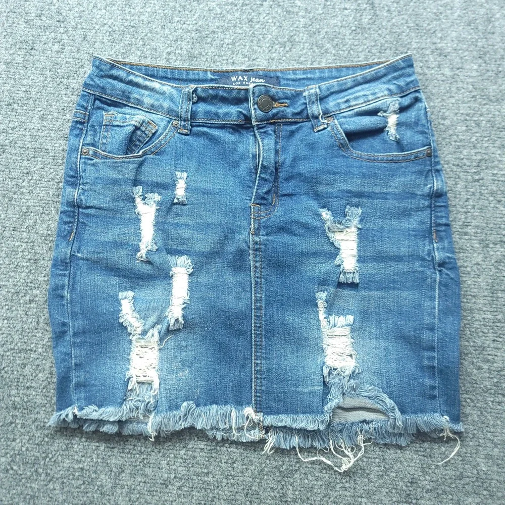 Wax Jean Los Angeles Distressed Denim Mini Skirt Dark Wash Frayed Hem 90114 S